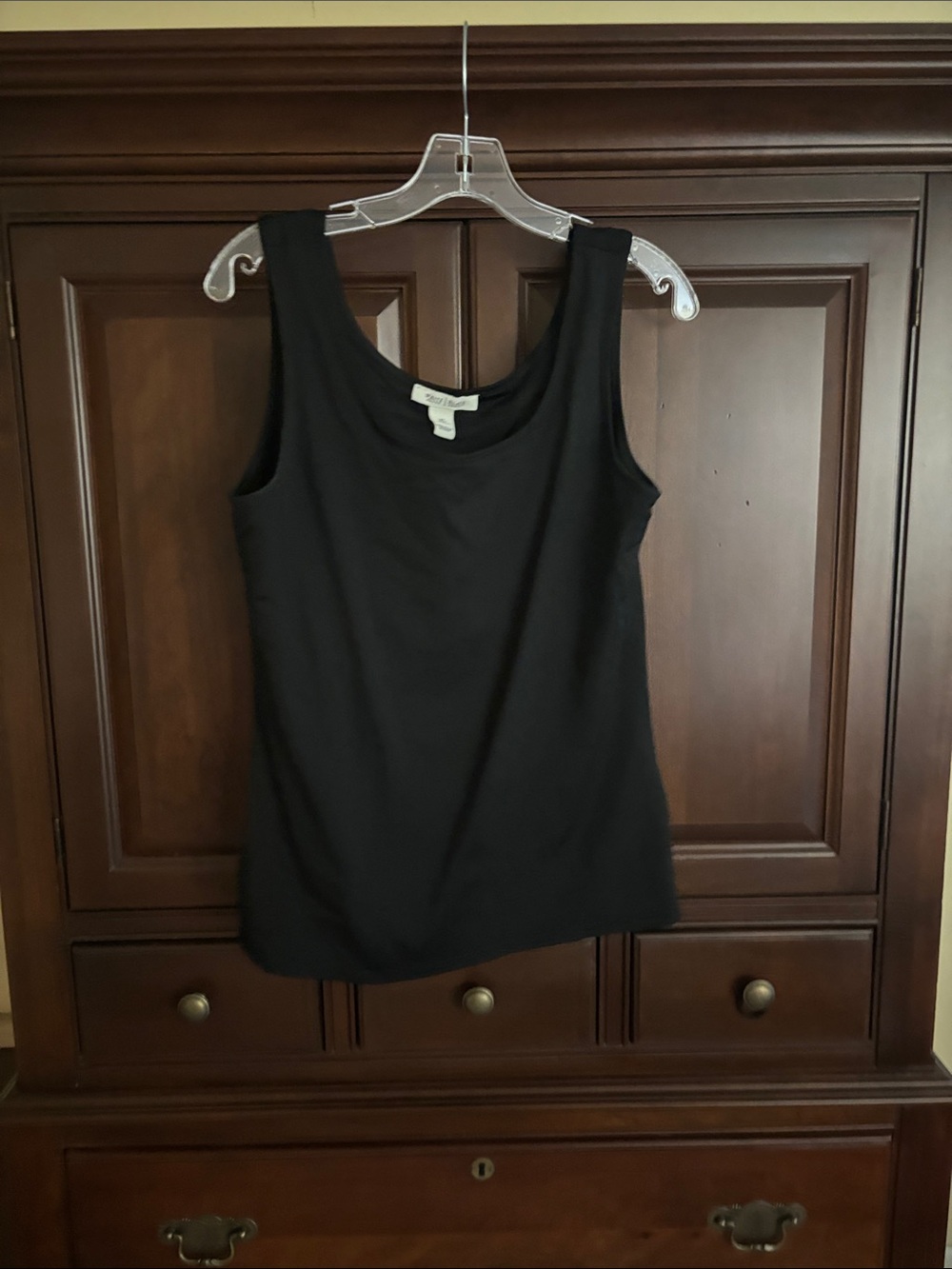 XL white house Black Market Black tank with bra shelf